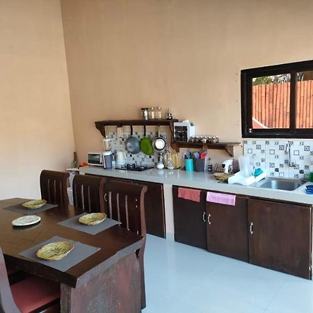 The Jade Garden - Your Home In Gili Air New House! Bagian luar foto
